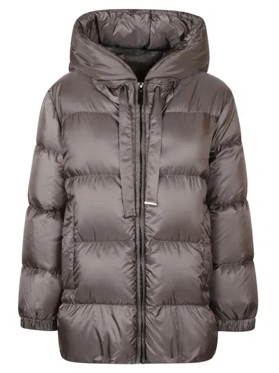 MAX MARA MAX MARA QUILTED DOWN COAT WITH HOOD AND FRONT ZIPPER CLOSURE