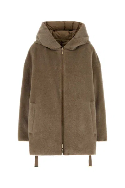 Max Mara Quilts In Brown