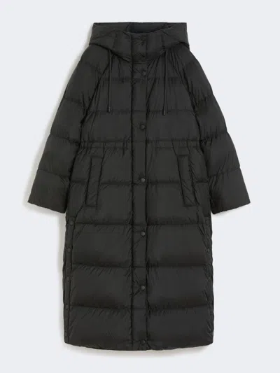 Max Mara Reversible Down Jacket In Water-repellent Canvas In Black