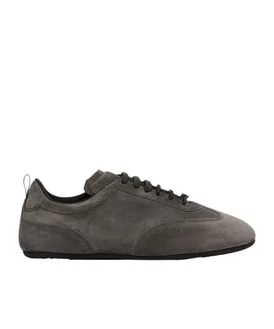 Max Mara Round-toe Low-top Sneakers In Black