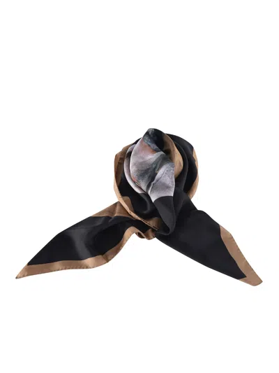 Max Mara Scarf   "carremadame"