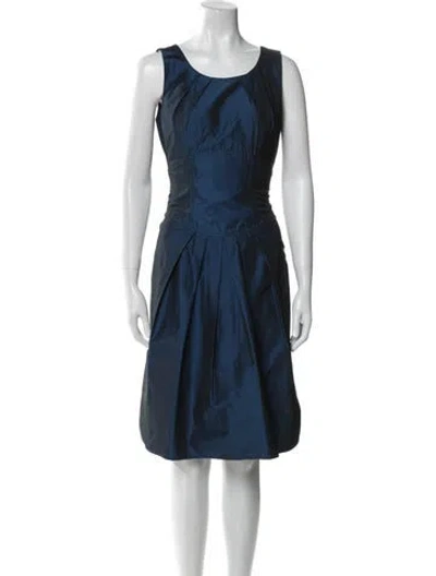 Pre-owned Max Mara Scoop Neck Knee-length Dress In Blue