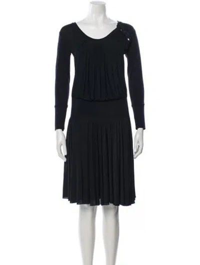 Pre-owned Max Mara Scoop Neck Knee-length Dress In Blue