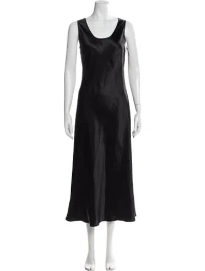 Pre-owned Max Mara Scoop Neck Long Dress In Black