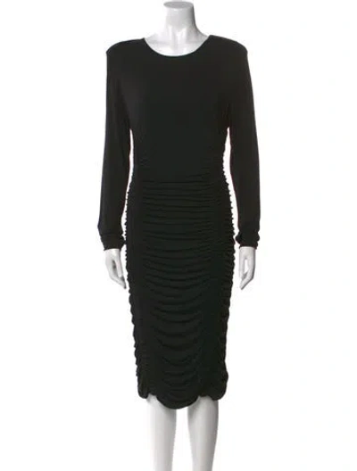 Pre-owned Max Mara Scoop Neck Midi Length Dress In Black
