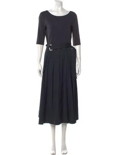 Pre-owned Max Mara Scoop Neck Midi Length Dress In Blue
