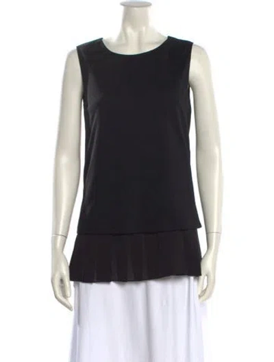 Pre-owned Max Mara Scoop Neck Sleeveless Top In Black