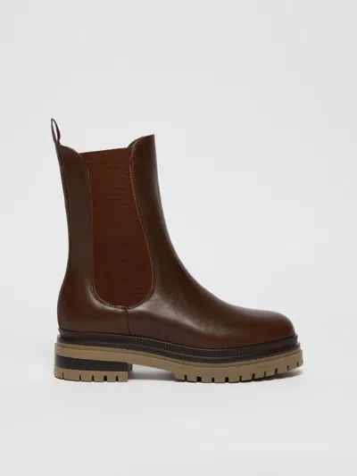 Max Mara Semi-glossy Leather Ankle Boots In Brown