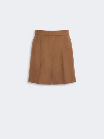 Max Mara Short En Drap De Laine In Brown