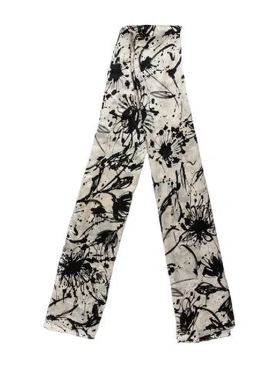 Pre-owned Max Mara Silk Floral Print Scarf In Green