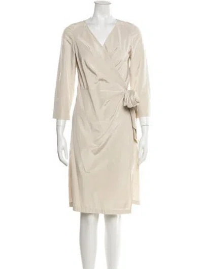 Pre-owned Max Mara Silk Knee-length Dress In Neutral