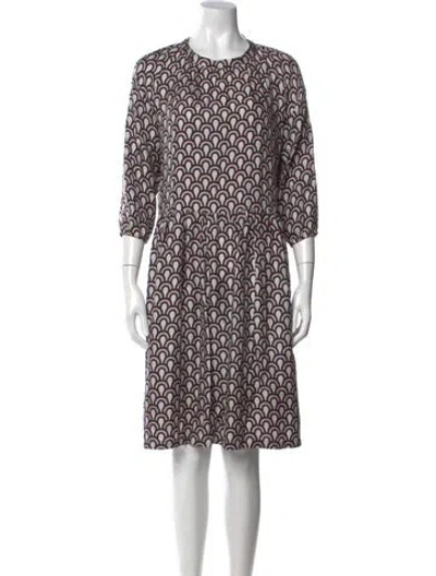 Pre-owned Max Mara Silk Knee-length Dress In White