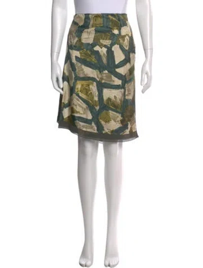 Pre-owned Max Mara Silk Knee-length Skirt In Green