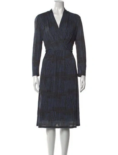Pre-owned Max Mara Silk Midi Length Dress In Blue