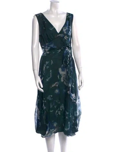 Pre-owned Max Mara Silk Midi Length Dress In Green