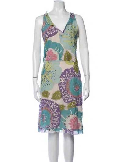 Pre-owned Max Mara Silk Midi Length Dress In Green