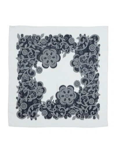 Pre-owned Max Mara Silk Printed Scarf In Gray