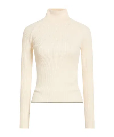 Max Mara Simple Turtleneck Knitted Sweater In White