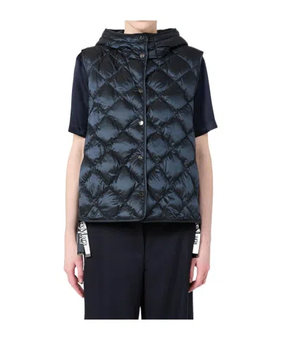 Max Mara Sleeveless Hooded Padded Vest In Black