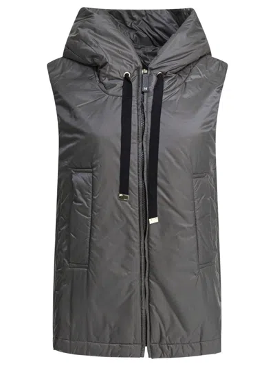 MAX MARA MAX MARA SLEEVELESS PADDED JACKET WITH HIGH COLLAR