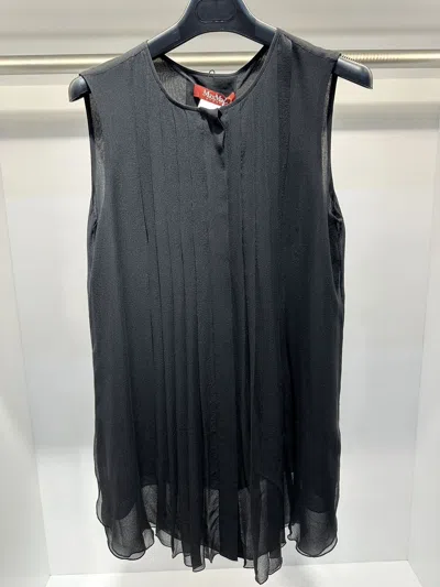 Max Mara Sleeveless Shirt In Black