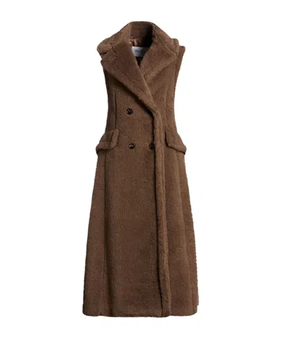 Max Mara Sleeveless Teddy Fleece Coat In Brown