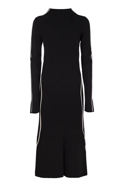Max Mara Sportmax Elegant Tight-fitting Crepe Knit Dress In Black