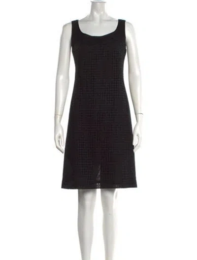 Pre-owned Max Mara Square Neckline Knee-length Dress In Black