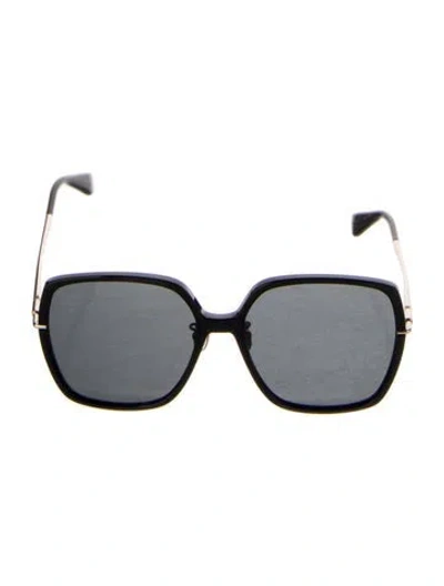 Pre-owned Max Mara Square Tinted Sunglasses In Black