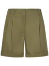 Max Mara Belt Loop Shorts In Green