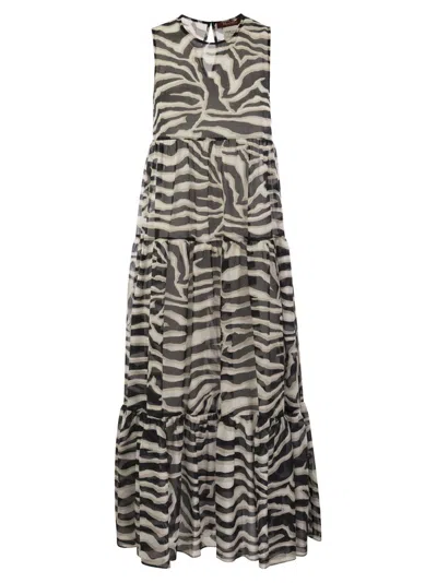 Max Mara Studio Zebra Printed Crewneck Sleeveless Dress In Nero-bianco
