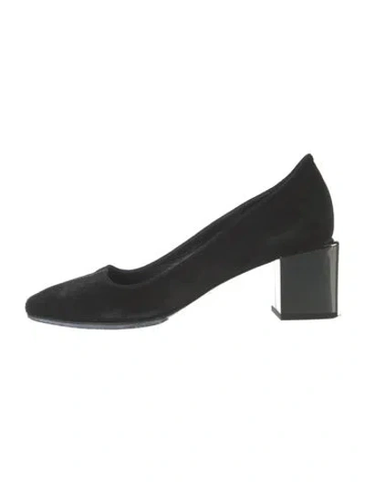 Pre-owned Max Mara Suede Pumps In Black