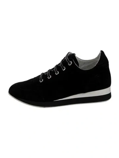 Pre-owned Max Mara Suede Sneakers In Black