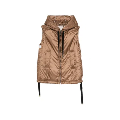 Max Mara The Cube Hooded Puffer Gilet In Brown