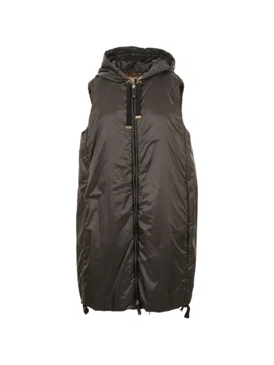 Max Mara The Cube Hooded Sleeveless Coat In Black