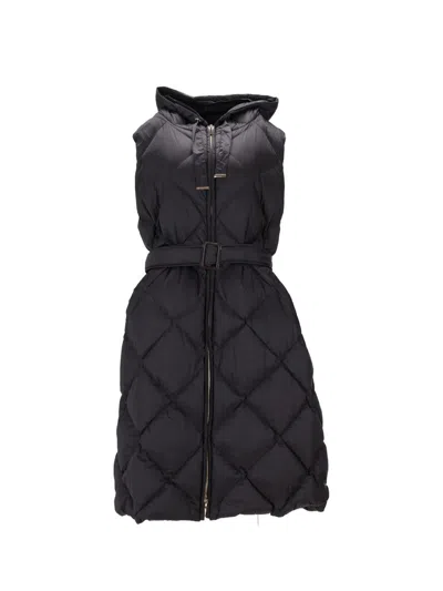Max Mara The Cube Imbottito Smanicato In Black