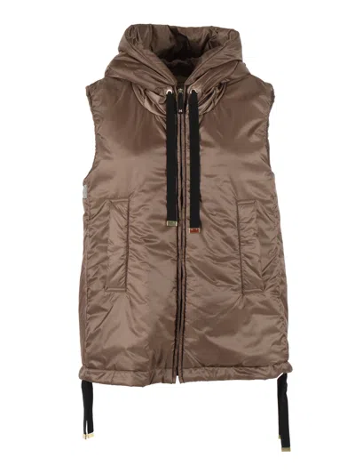 Max Mara The Cube Imbottito Smanicato Greengo In Brown