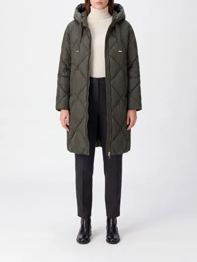 Max Mara The Cube Long Quilted Nylon Down Jacket With Hood In Green