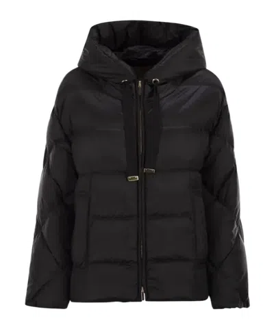 Max Mara The Cube Mtcsoftfe Hooded Down Jacket In Black