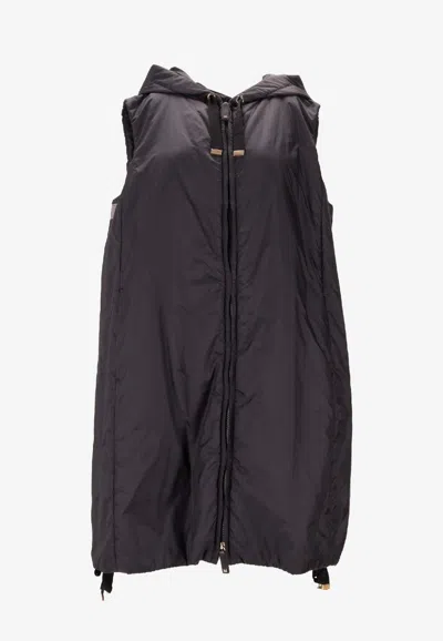 Max Mara The Cube Water-repellent Canvas Gilet In Black