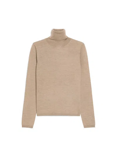 Max Mara Veloce Lightweight Cashmere Turtleneck In Nocciola