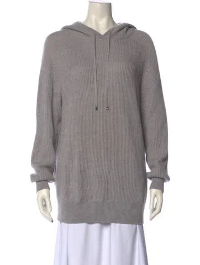 Pre-owned Max Mara Virgin Wool Crew Neck Sweater In Gray