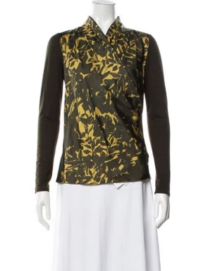 Pre-owned Max Mara Virgin Wool Floral Print Top In Green