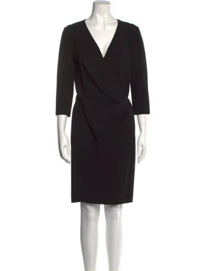Pre-owned Max Mara Virgin Wool Knee-length Dress In Black