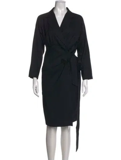 Pre-owned Max Mara Virgin Wool Knee-length Dress In Black