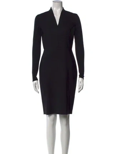 Pre-owned Max Mara Virgin Wool Knee-length Dress In Black