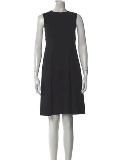 Pre-owned Max Mara Virgin Wool Knee-length Dress In Black