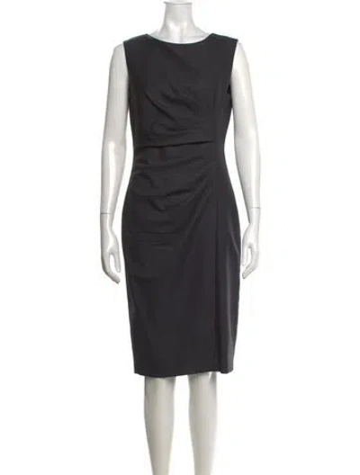 Pre-owned Max Mara Virgin Wool Knee-length Dress In Black