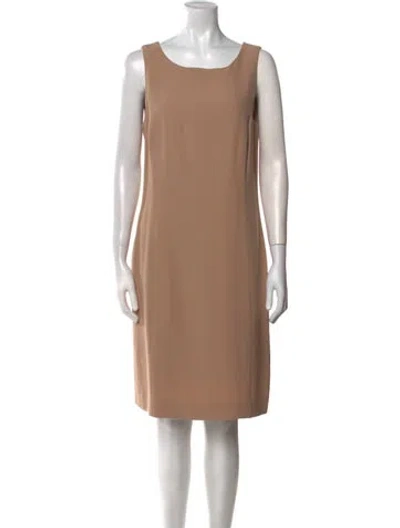 Pre-owned Max Mara Virgin Wool Knee-length Dress In Brown
