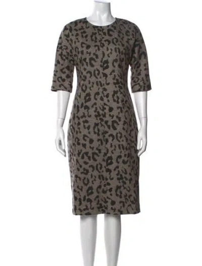 Pre-owned Max Mara Virgin Wool Knee-length Dress In Gray